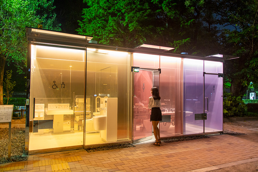 話題の『透明トイレ』など渋谷区TOKYO TOILETめぐり