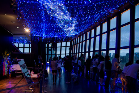 2009�N6���B�e