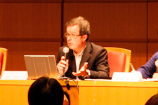 2010�N2���B�e