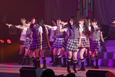 2011�N6���B�e