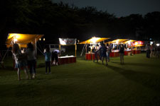 2011�N6���B�e