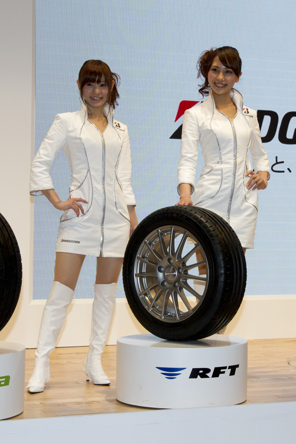 �����f�[�g�i�r,�B�e,,,,