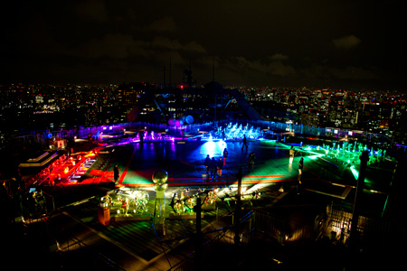 2012�N4��17���B�e