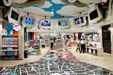 2012�N5��18���B�e