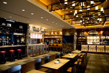 2012�N5��18���B�e