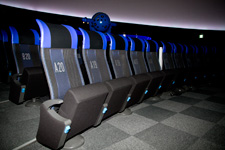 2012�N5��18���B�e