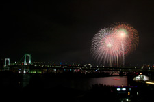 ���N�����B�e