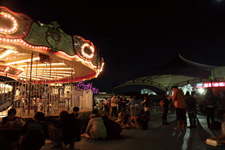 2012�N8����