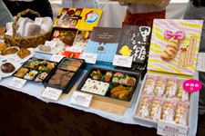 2012�N9��18���B�e