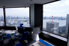 2012�N9���B�e