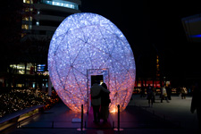 2012�N11���B�e