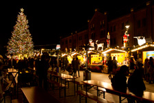 2012�N12���B�e