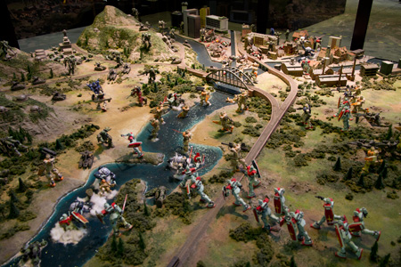 2013�N3��4���B�e