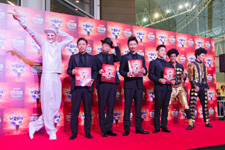 2013�N5��9���B�e