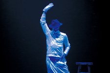 2013年5月囲み取材にて撮影