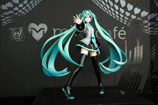 2013�N5���B�e