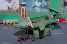 2013�N7��13���B�e