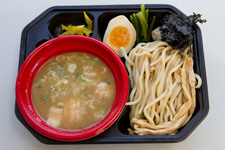 2013�N10��13���B�e