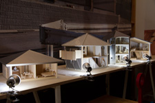 2013�N12���B�e