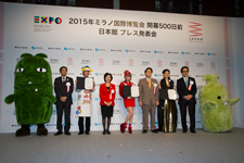 2013�N12���B�e