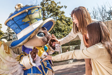 �摜�񋟁F���j�o�[�T���E�X�^�W�I�E�W���p��