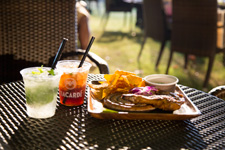 2014�N7��31���B�e