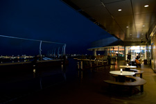 2014�N8���B�e