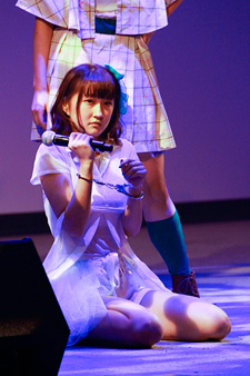 2014�N10���B�e